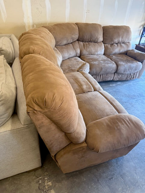 *Free Delivery* Sectional Couch with Recliner