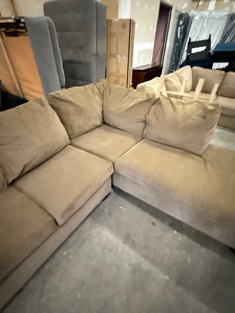 *Free Delivery* Great Condition Sectional 2 Pieces