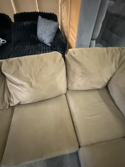 *Free Delivery* Great Condition Sectional 2 Pieces
