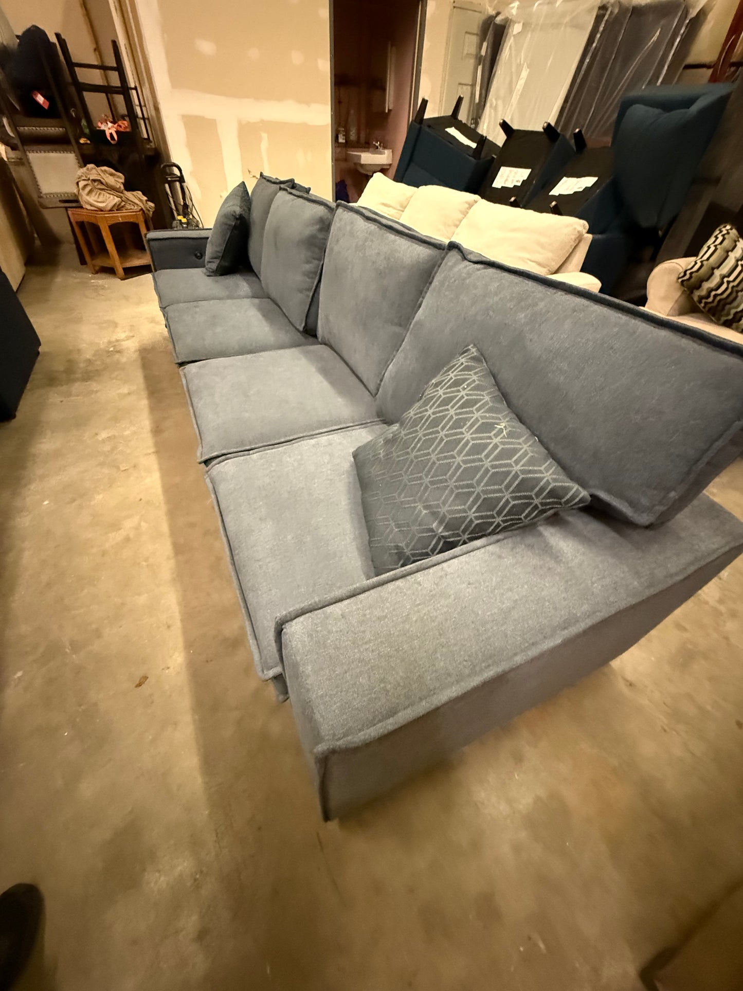 *Free Delivery* Like-New/Open Box Sectional Couch Turns into Bed