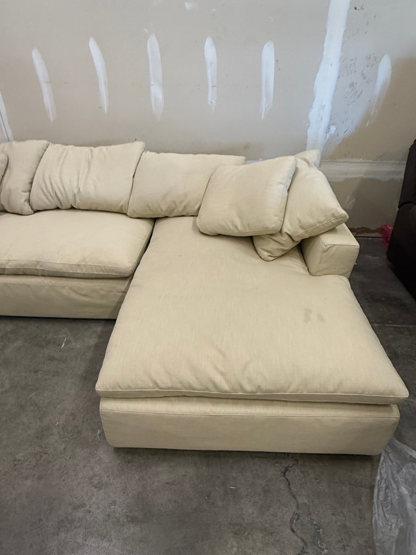 2025 Restoration Hardware Cloud Performance Fabric Sectional – Right-Arm Chaise Bench Seat – $3,999 (Milton, VT)