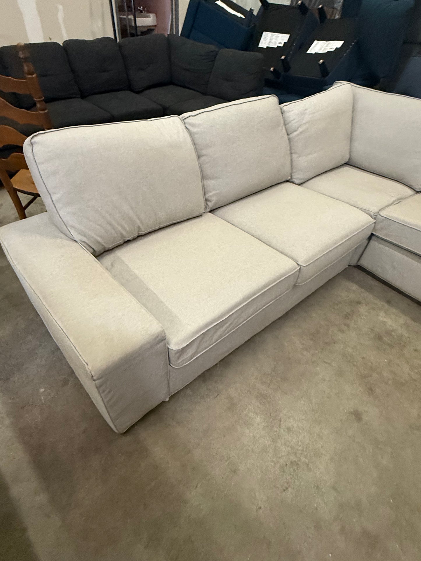 *Free Delivery* Ikea Kivik 3 Piece Sectional Couch Off White Great Condition
