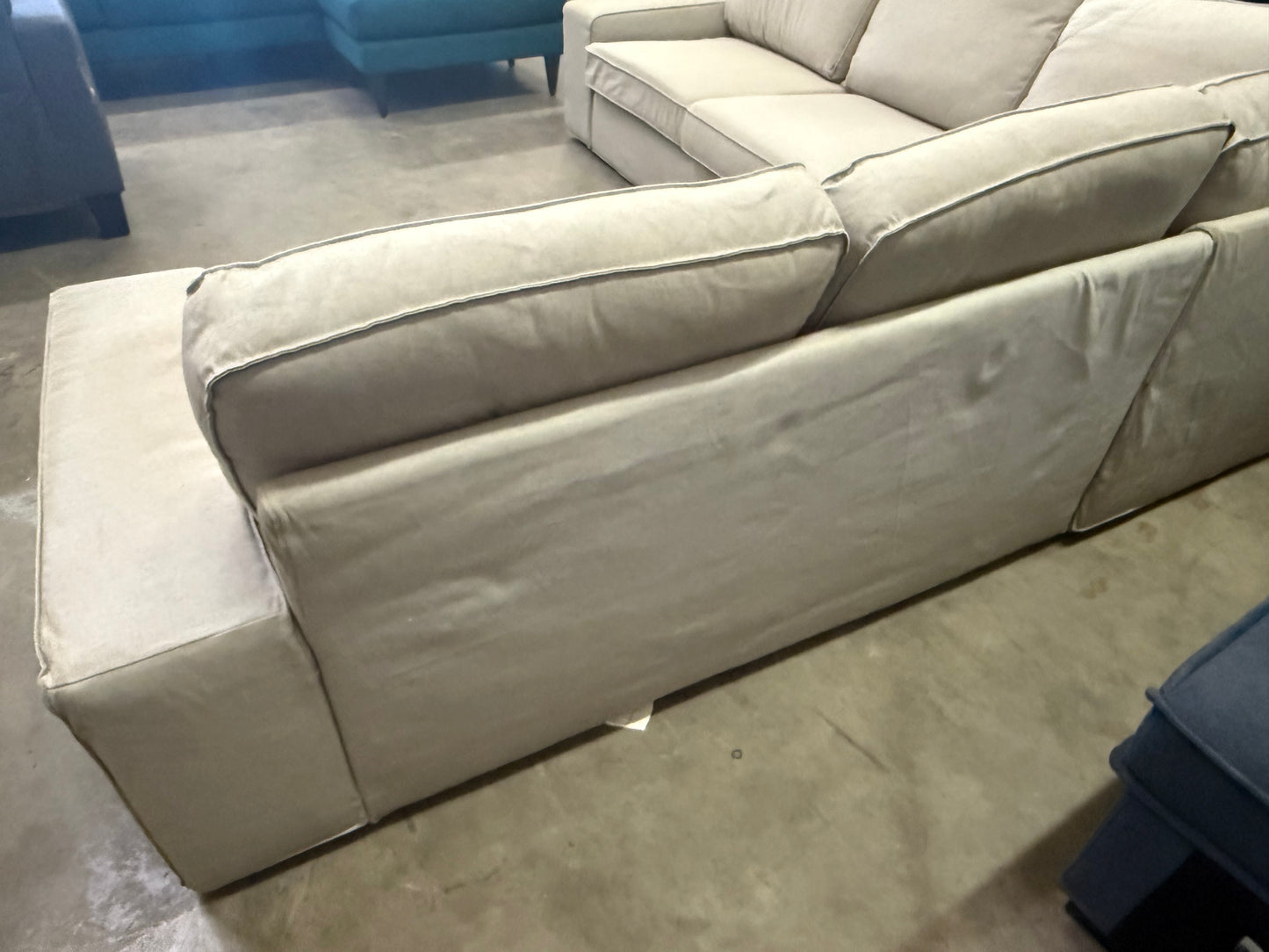 *Free Delivery* Ikea Kivik 3 Piece Sectional Couch Off White Great Condition