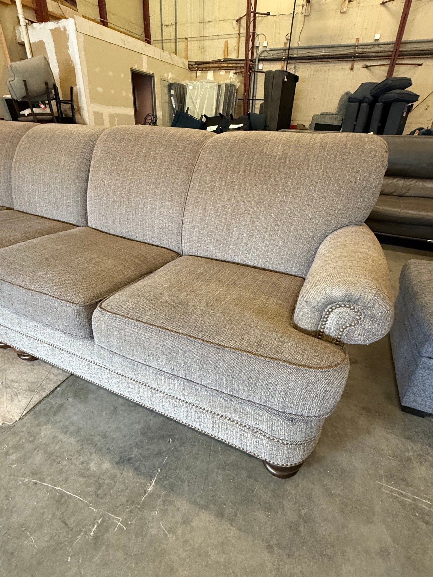 *Free Delivery* Flexsteel 3-Piece Sectional Couch (Retails $4800)