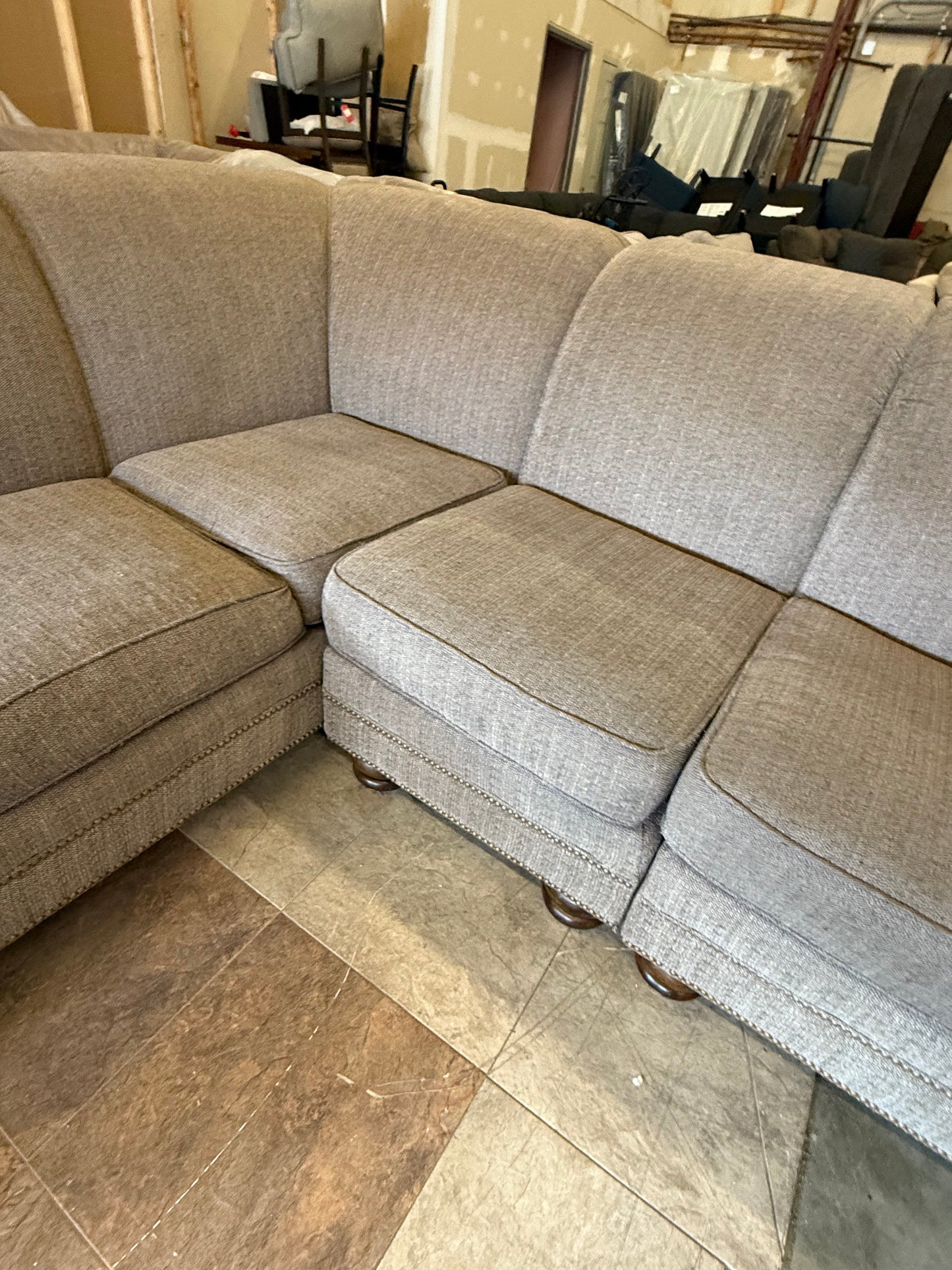 *Free Delivery* Flexsteel 3-Piece Sectional Couch (Retails $4800)