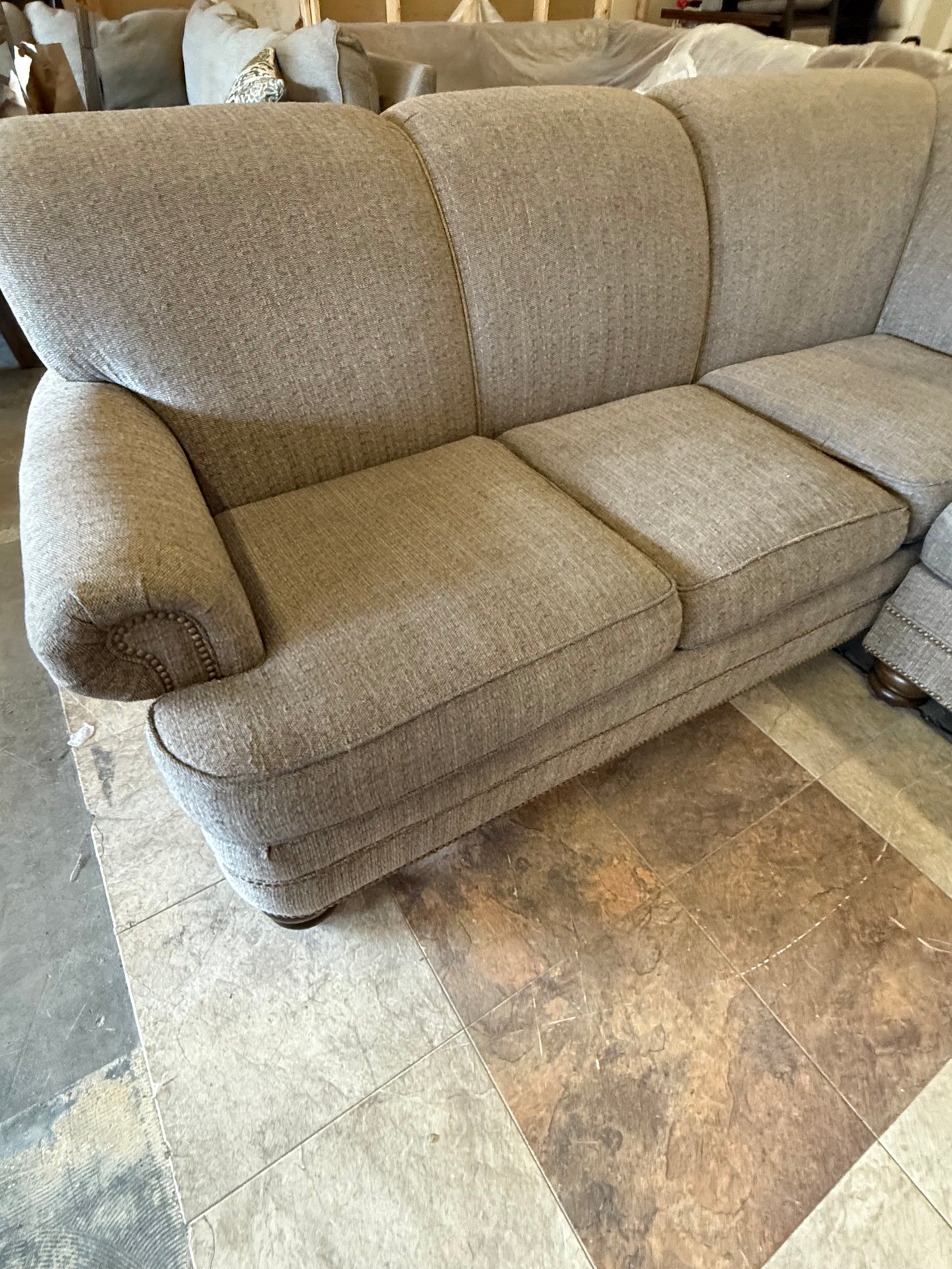 *Free Delivery* Flexsteel 3-Piece Sectional Couch (Retails $4800)
