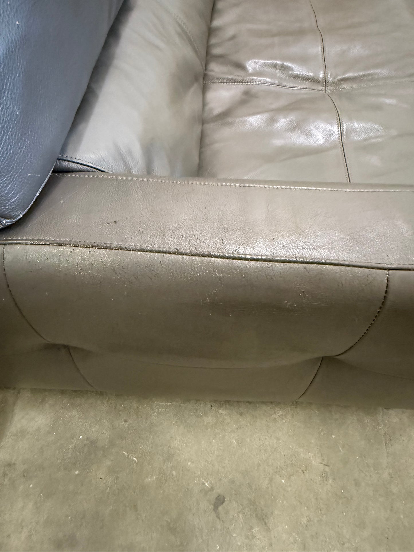 *Free Delivery* Jordan's Furniture Real Leather Modern Style Couch (Retails $3000+)