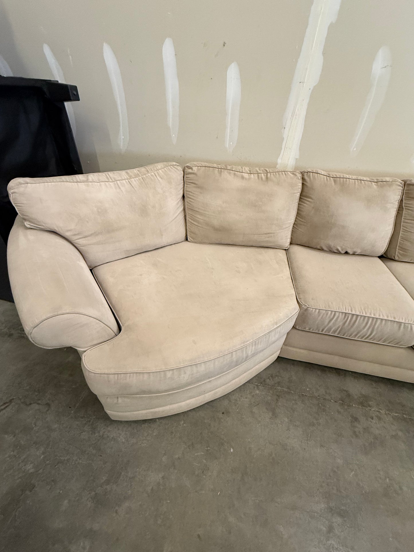 *Free Delivery* Extra Large Double-Cuddler Sectional Couch Beige