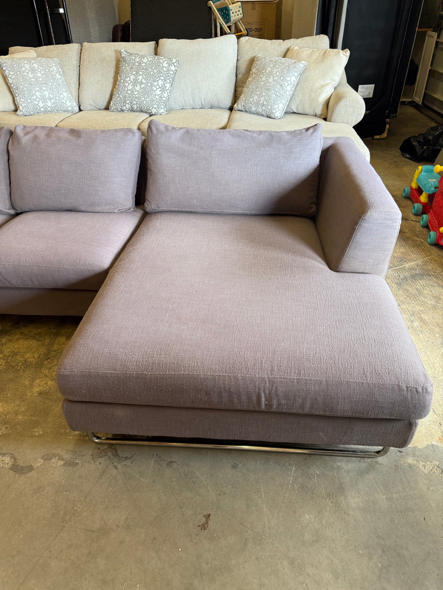 *Free Delivery* Interior Define Modern Asher 4 Seat Sectional Couch (Retails 2500+)