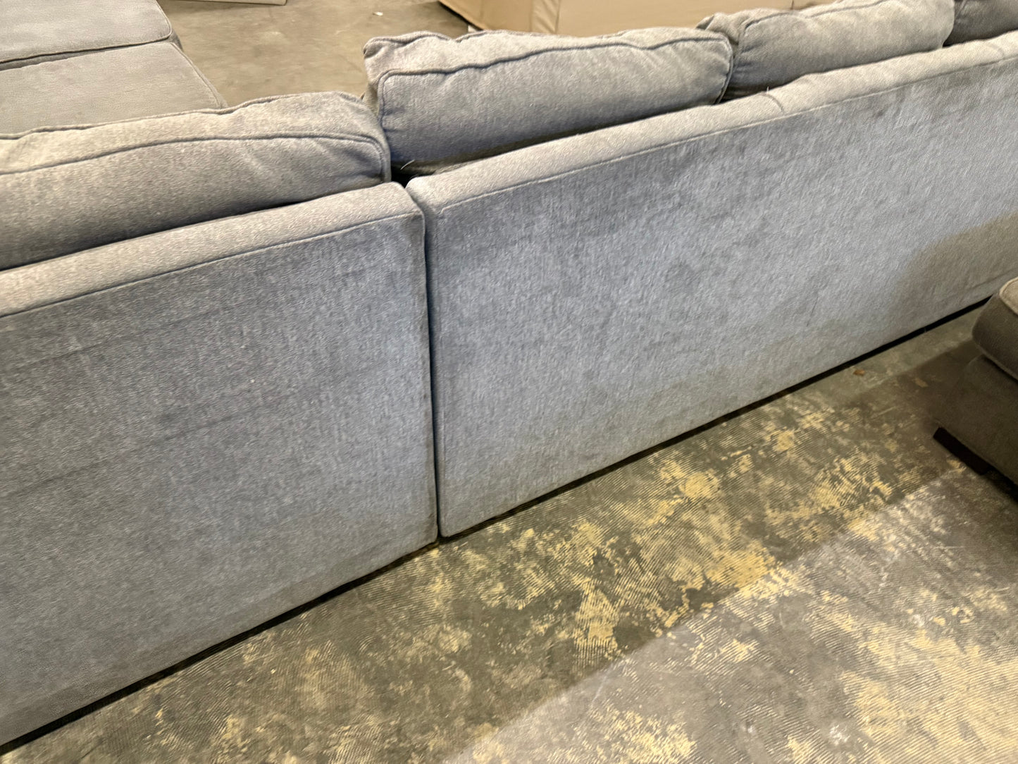 *Free Delivery* Gray Sectional Couch 2 Piece Large