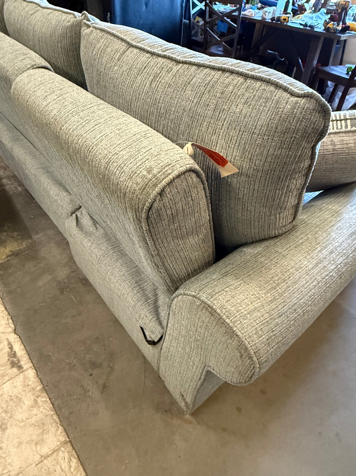 *Free Delivery* Like-New, Store Return Sectional with Pullout Bed and USB Ports