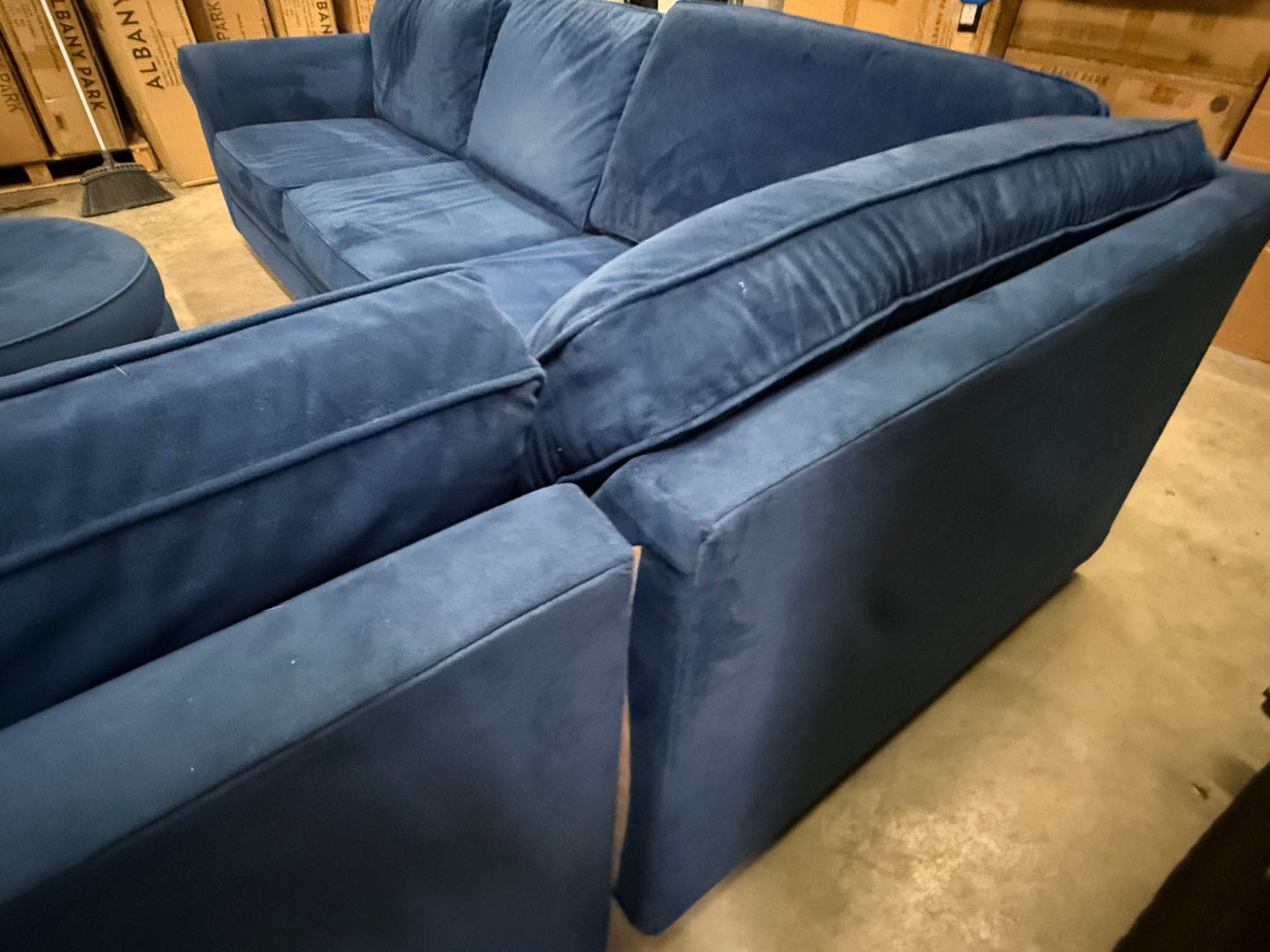 *Free Delivery* Beautiful Microfiber Blue Sectional with Ottoman - Very Elegant