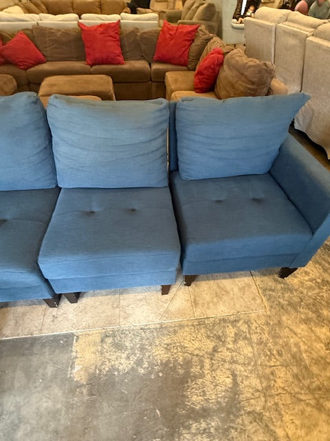 *Free Delivery* 7 Piece Blue Modular Couch
