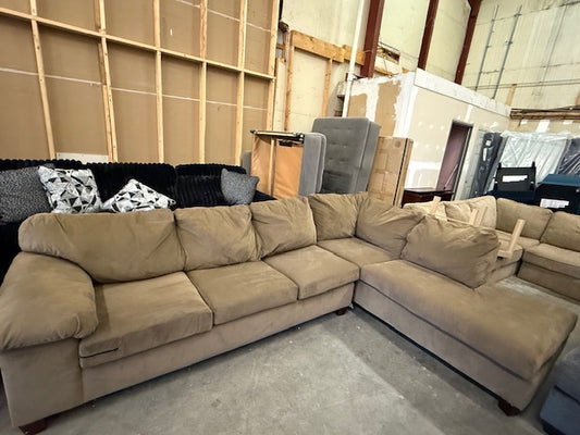 *Free Delivery* Great Condition Sectional 2 Pieces