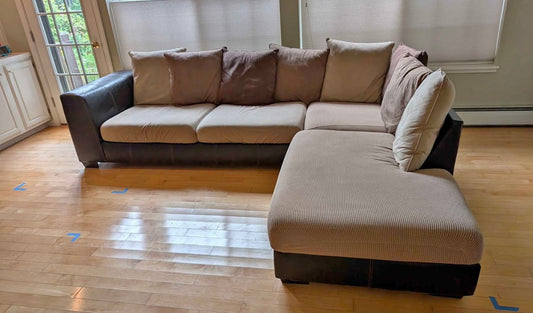 *Free Delivery* Sectional Couch Great Condition