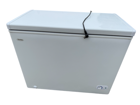 *Free Delivery* Large Freezer Chest