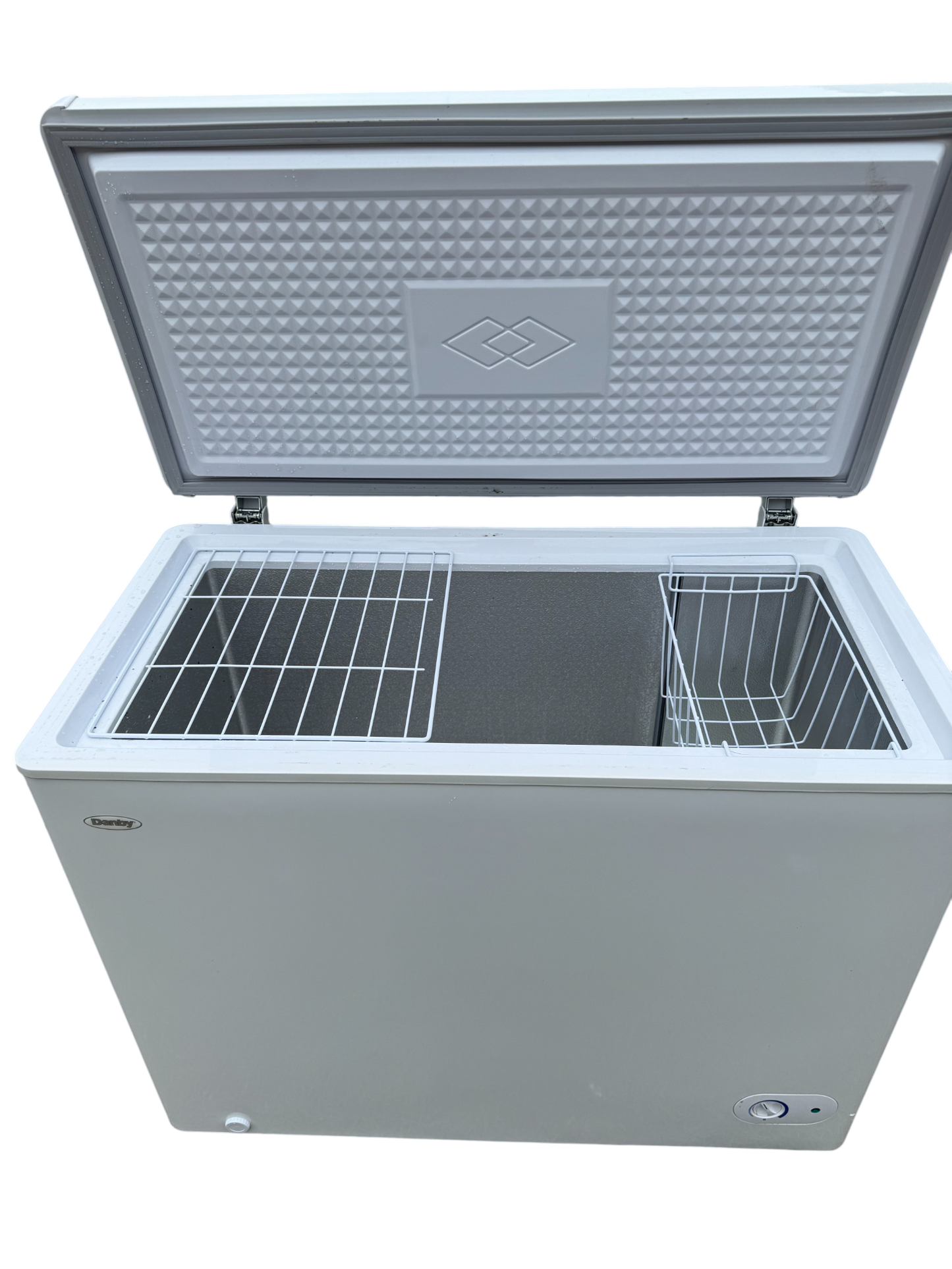 *Free Delivery* Large Freezer Chest