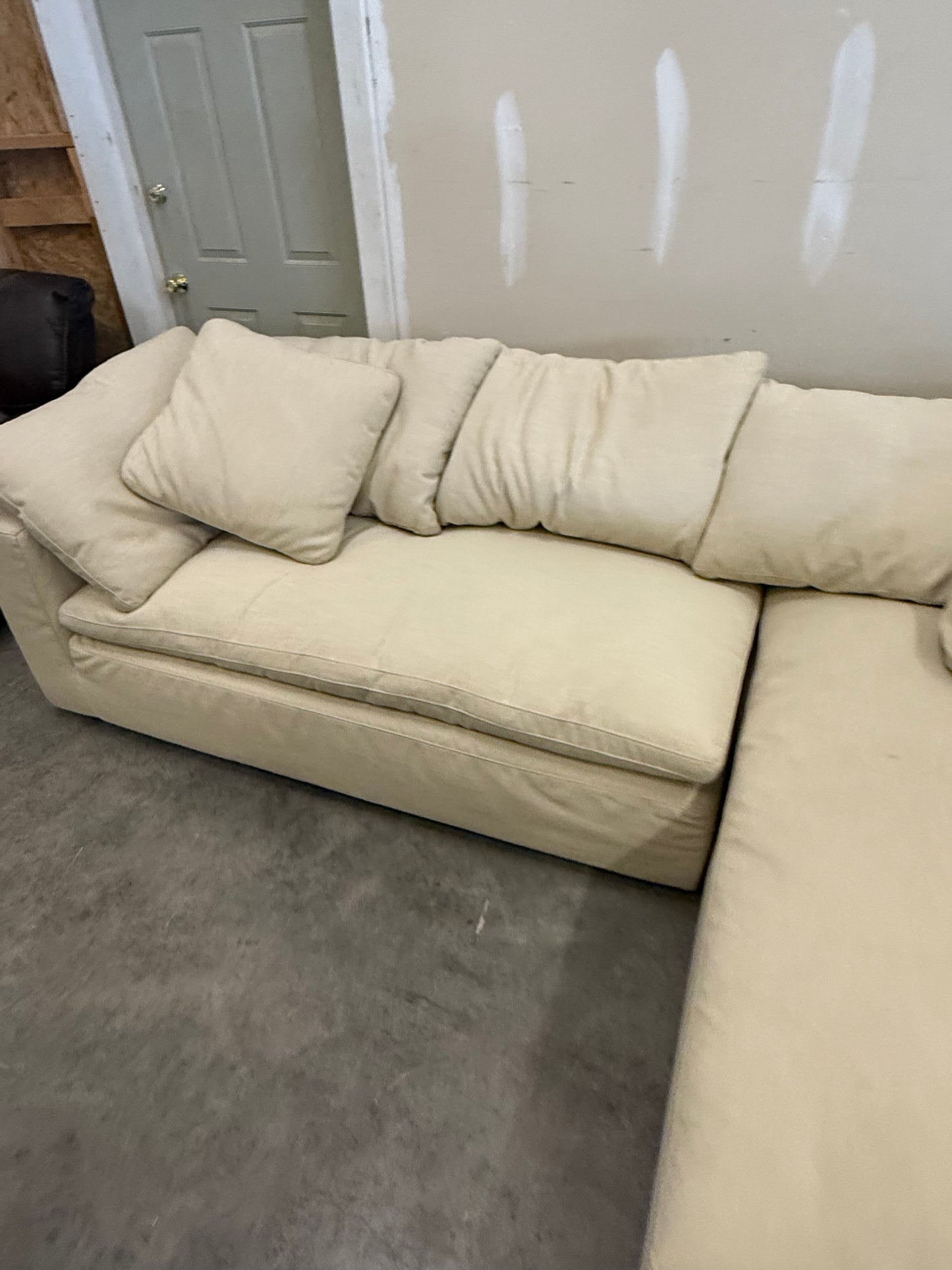 2025 Restoration Hardware Cloud Performance Fabric Sectional – Right-Arm Chaise Bench Seat – $3,999 (Milton, VT)