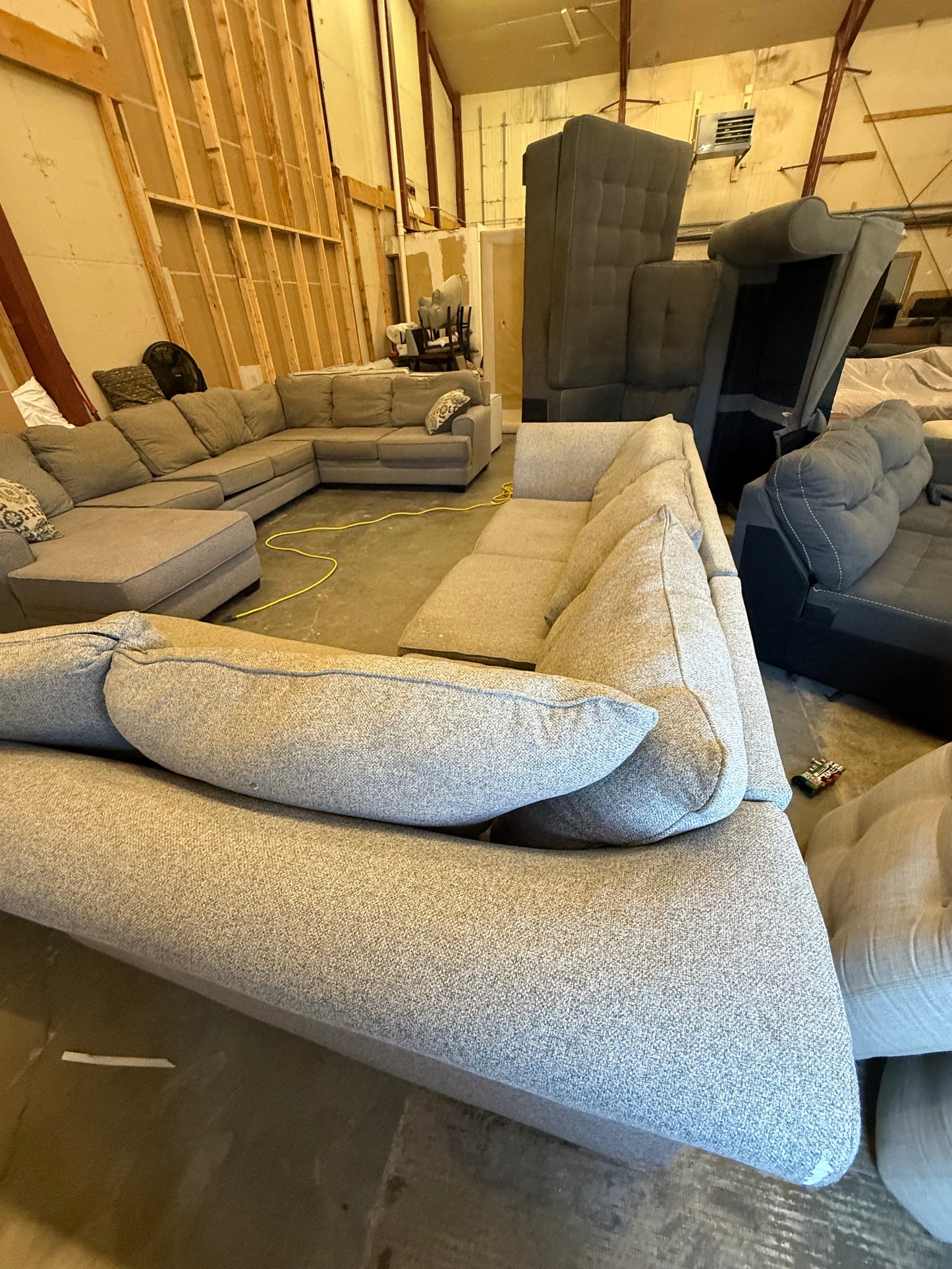 *Free Delivery* 2 Piece Sectional Couch with Nailhead Pattern