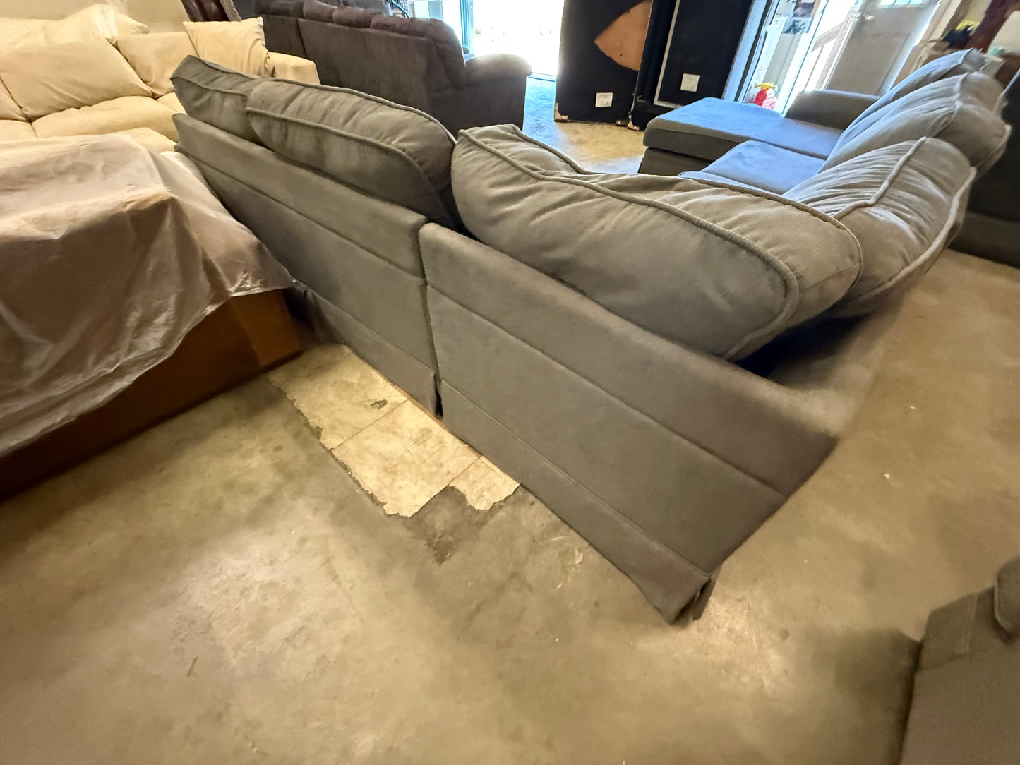 *Free Delivery* 4 Piece Sectional Couch Great Condition Blue
