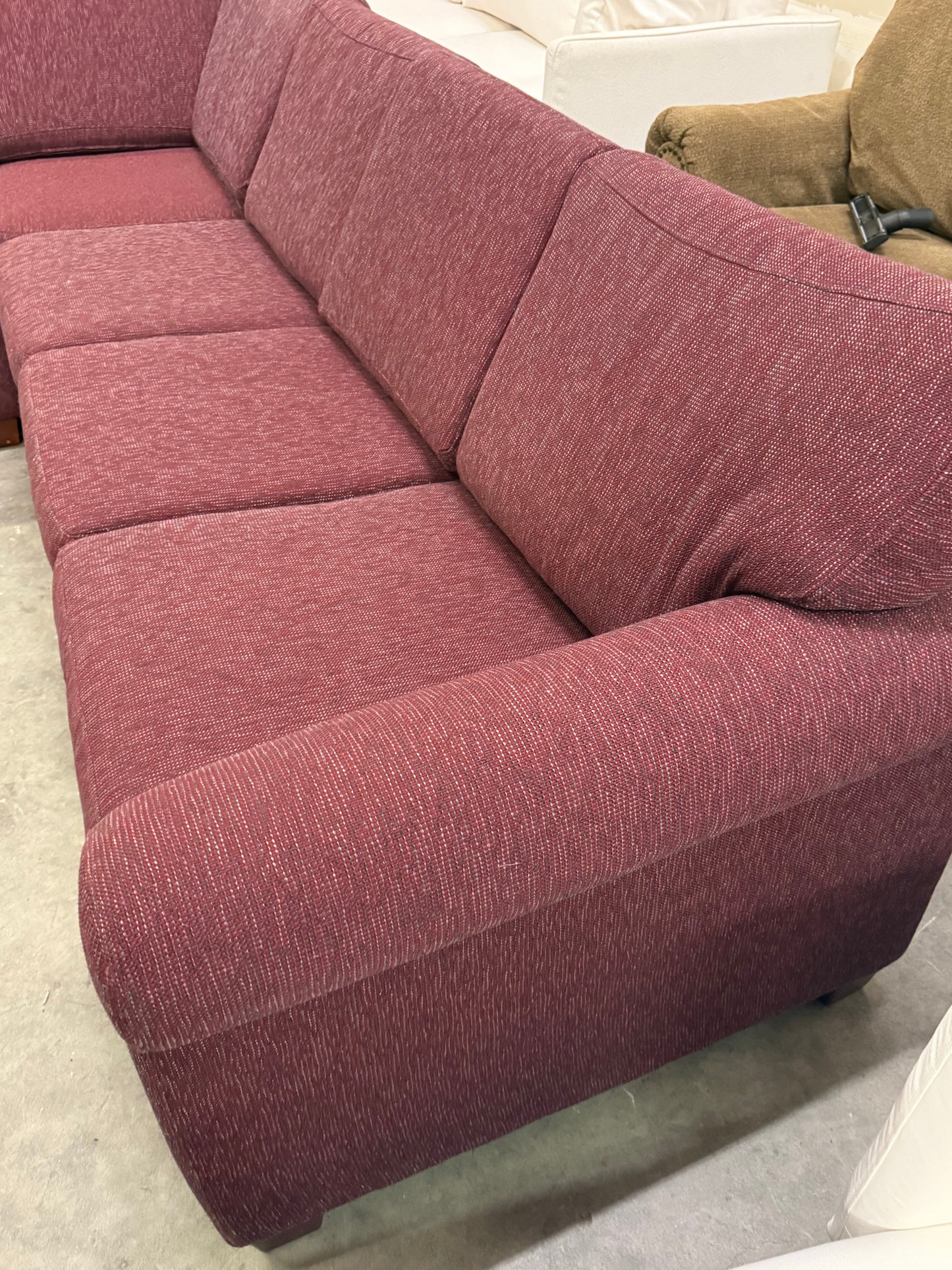 *Free Delivery* Excellent Condition 3-Piece Burgundy Red Wine Sectional with Pullout Bed