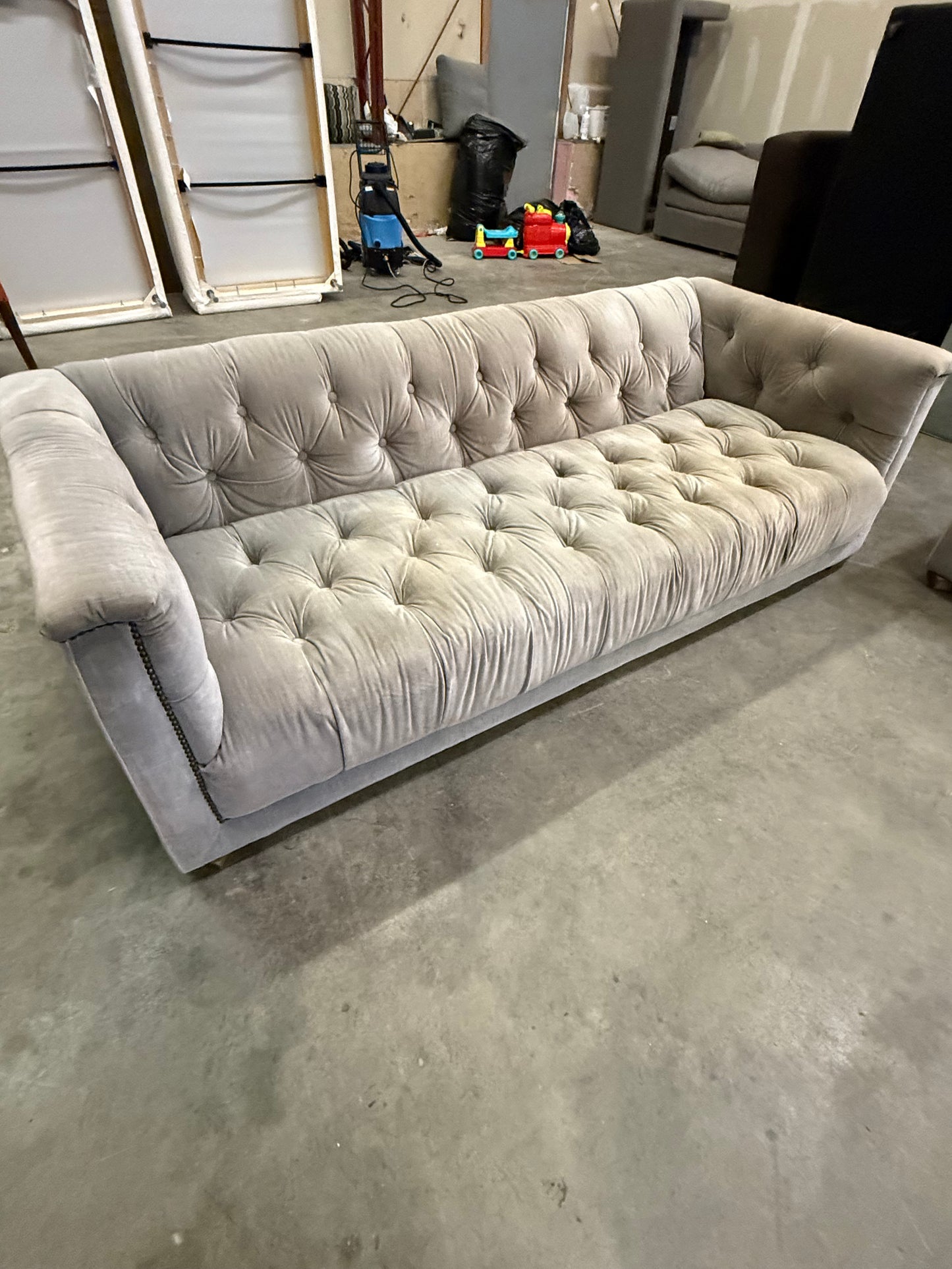 *Free Delivery* Pair of Restoration Hardware Highend Tufted Chesterfield Full Sized Couches