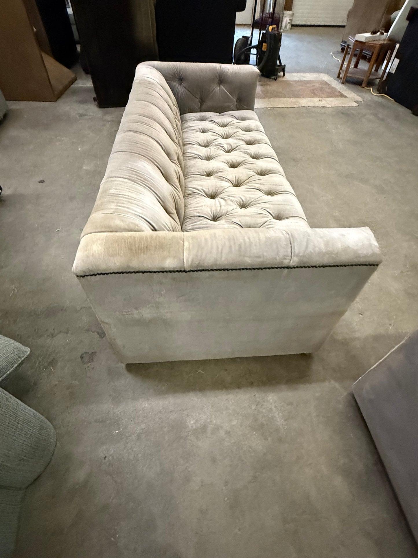 *Free Delivery* Pair of Restoration Hardware Highend Tufted Chesterfield Full Sized Couches