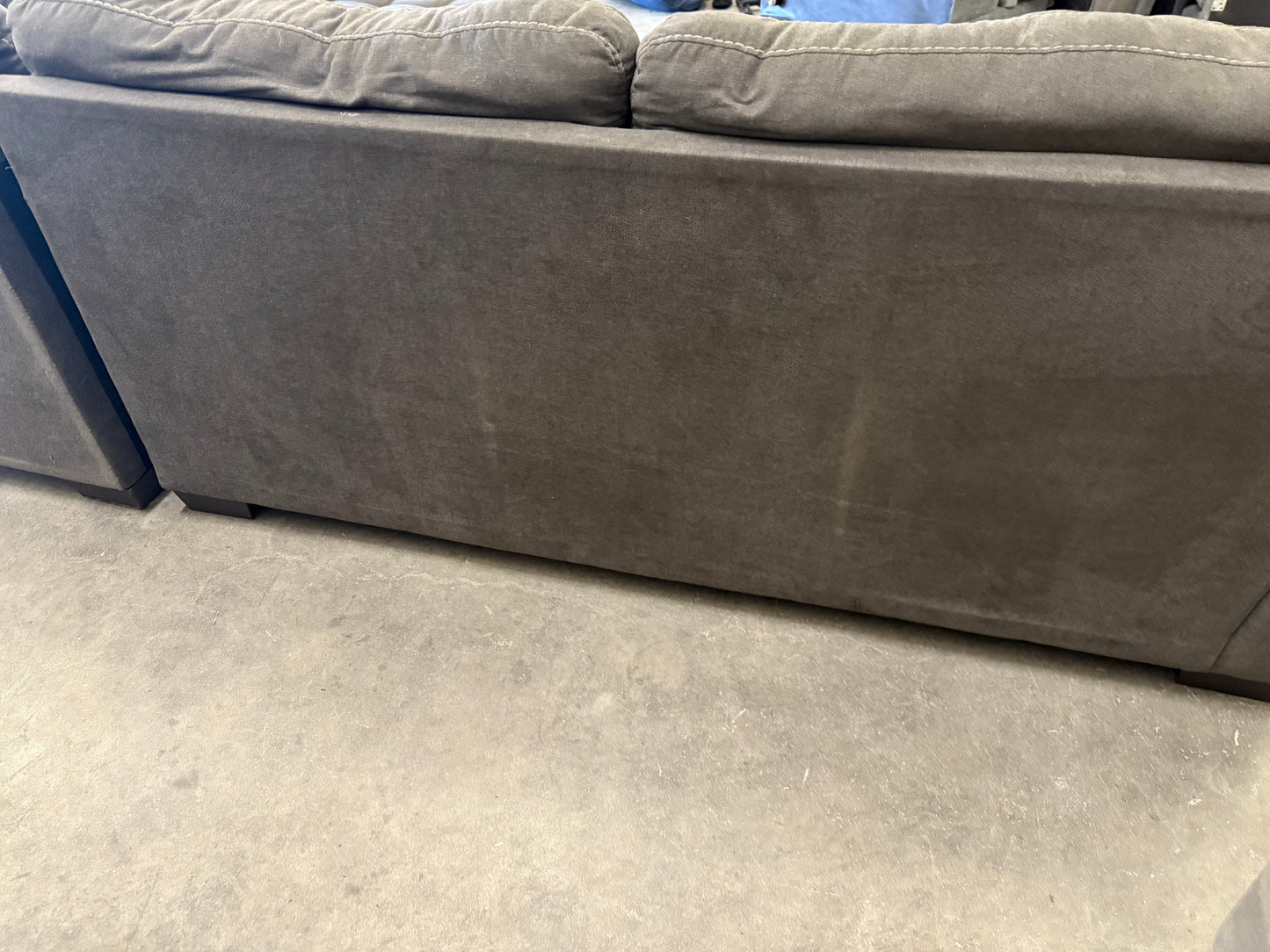 *Free Delivery* 2-Piece Sectional Couch