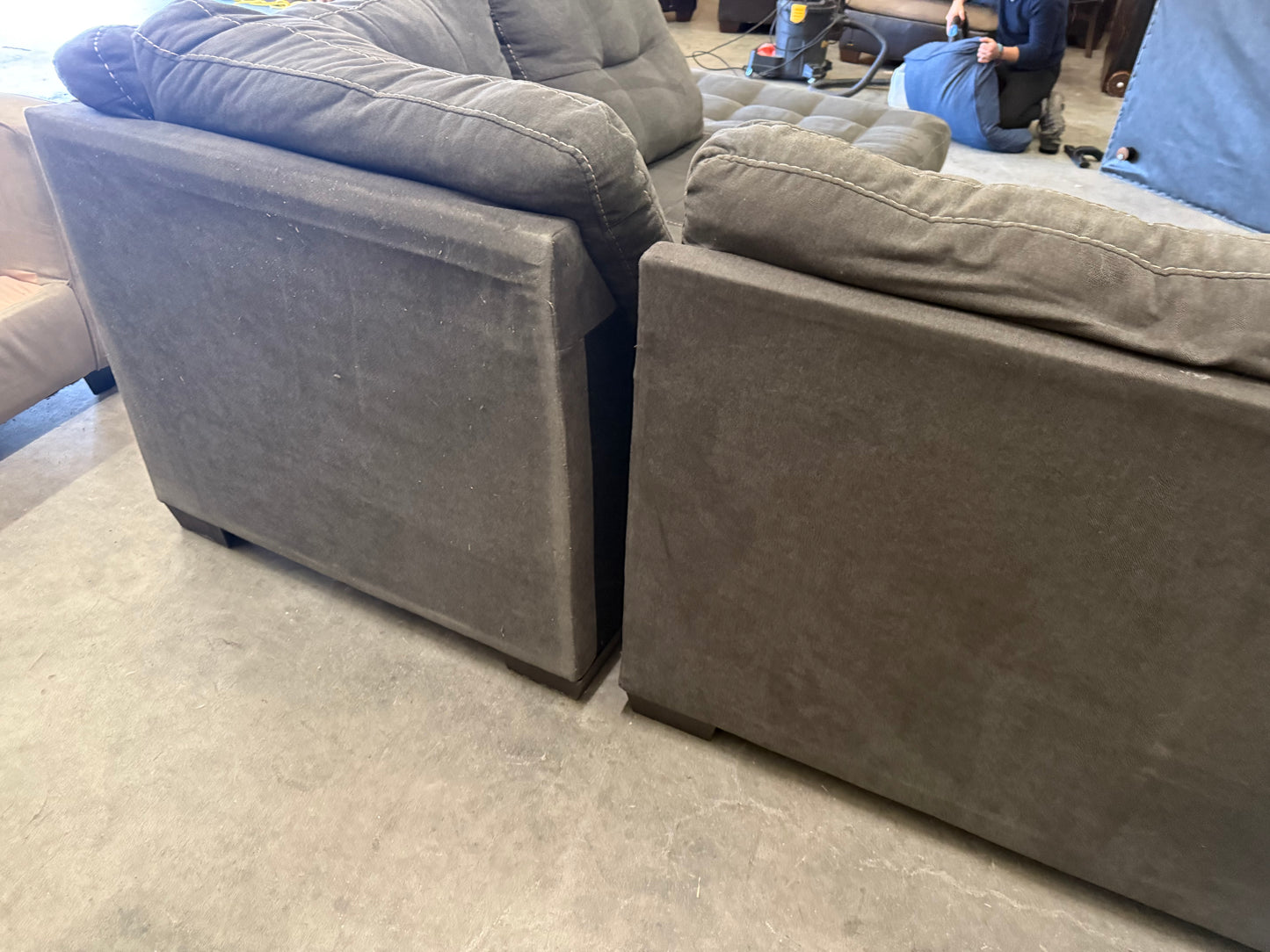 *Free Delivery* 2-Piece Sectional Couch