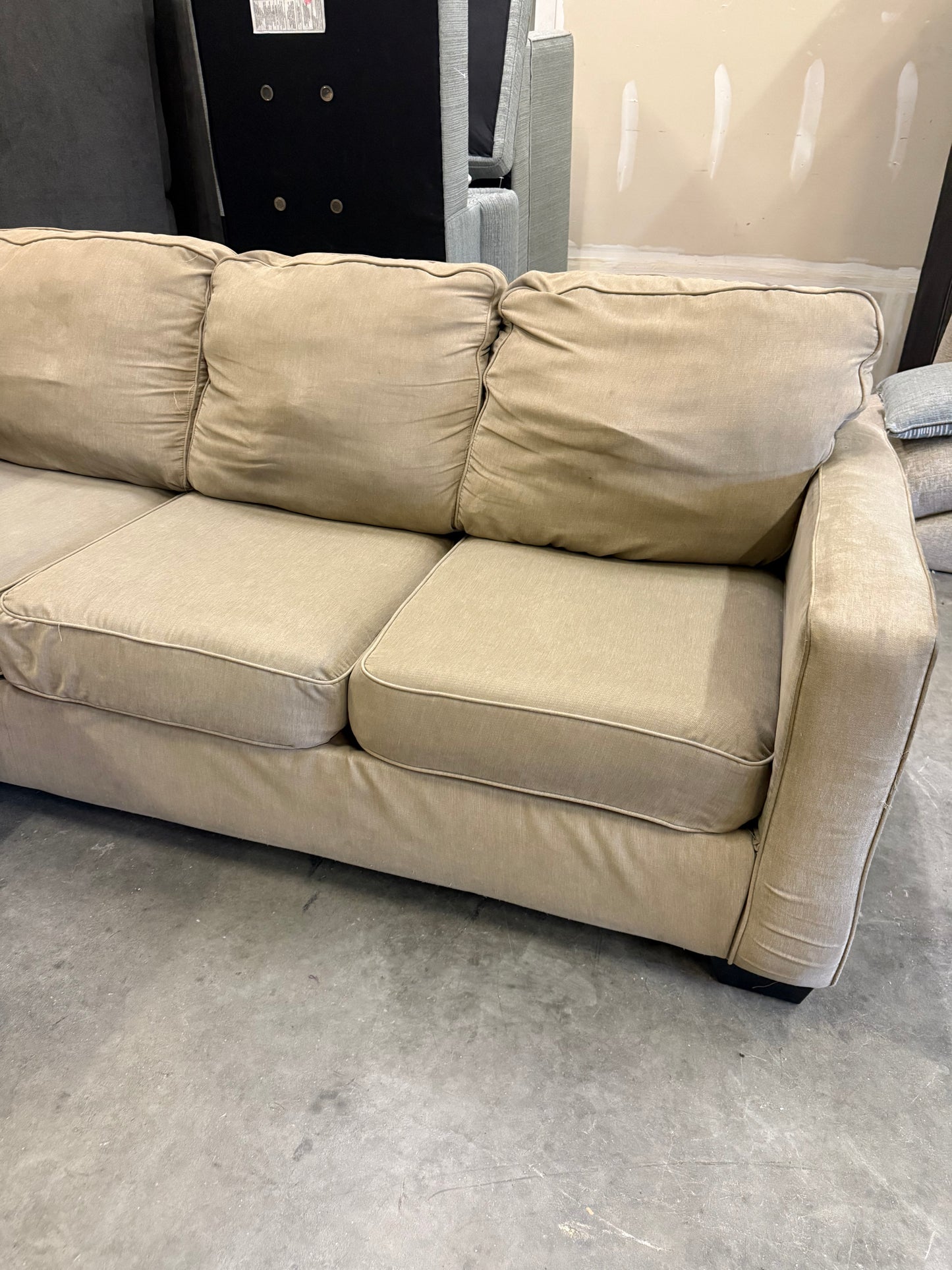 *Free Delivery* 3-Piece Beige Sectional Couch