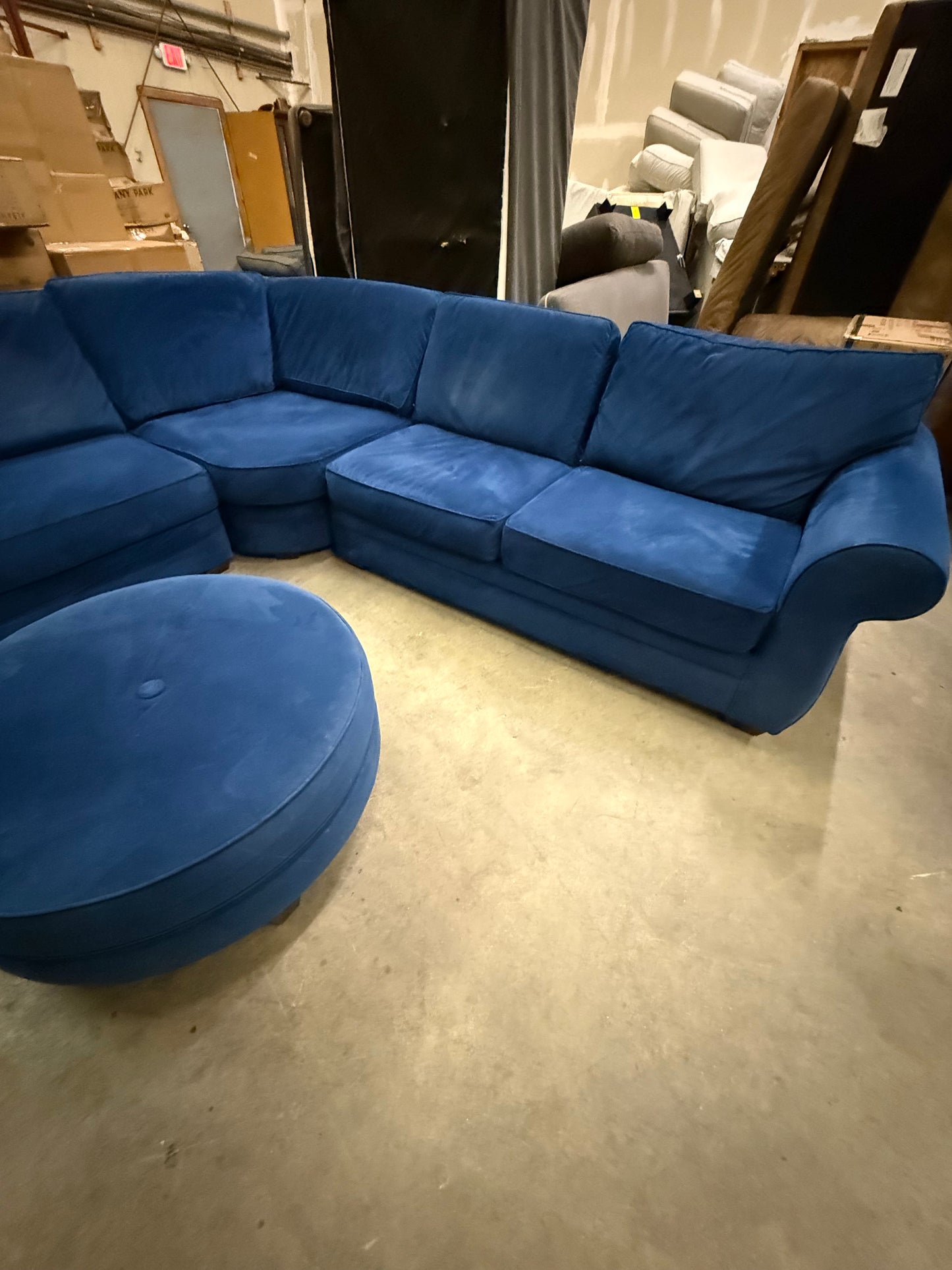 *Free Delivery* Beautiful Microfiber Blue Sectional with Ottoman - Very Elegant