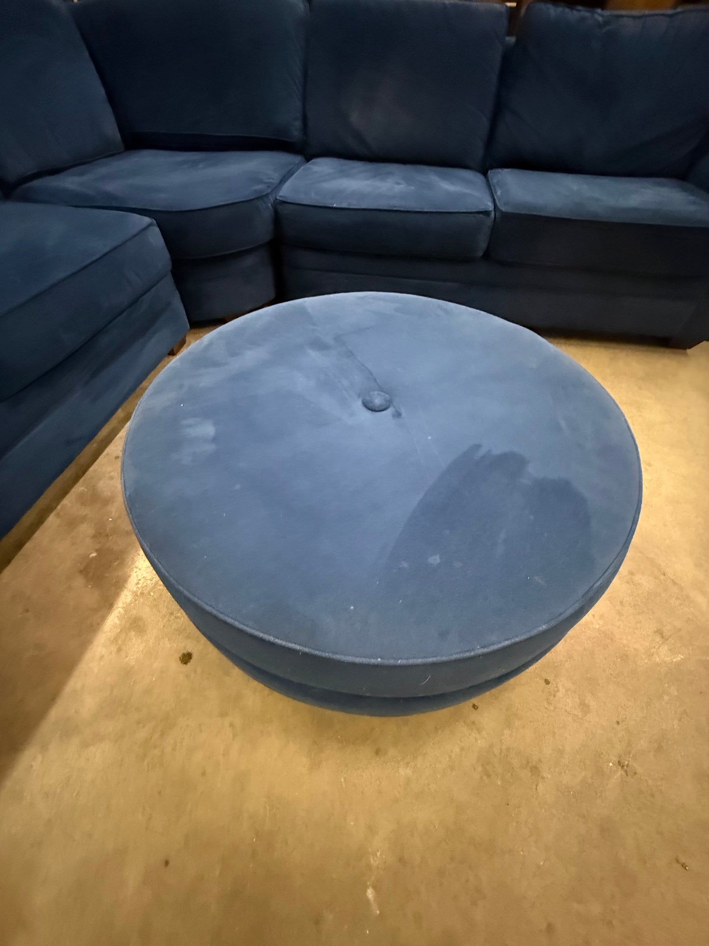 *Free Delivery* Beautiful Microfiber Blue Sectional with Ottoman - Very Elegant