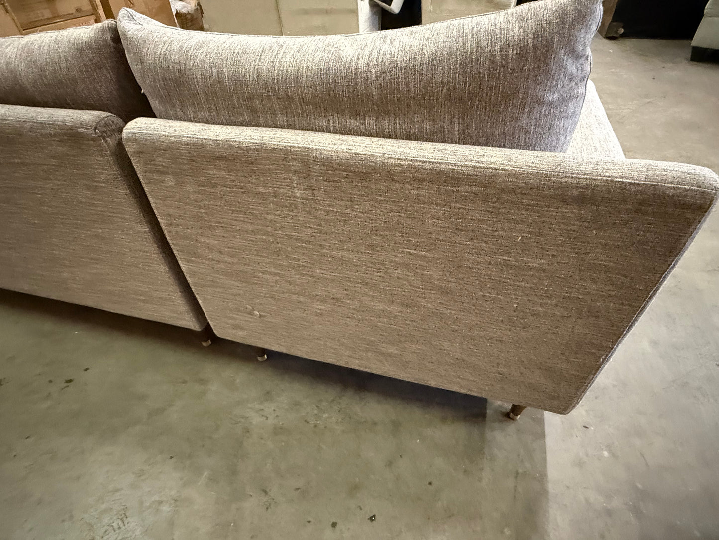 *Free Delivery* Brand New in the Box Albany Park "Park" Sectional Light Gray