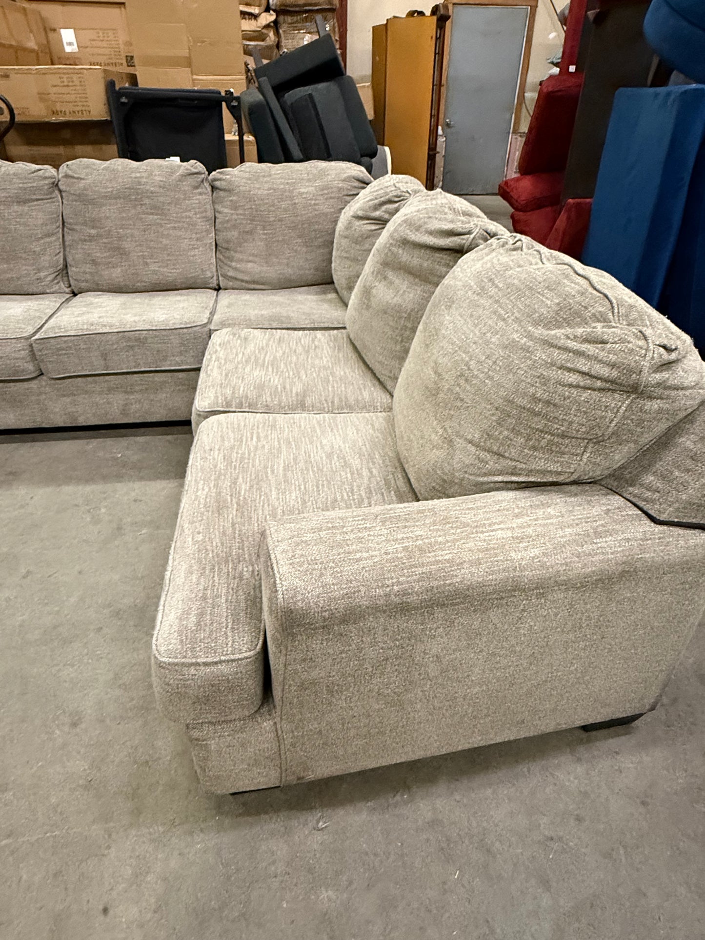 *Free Delivery* Great Condition Beige 2-Piece Ashley Sectional