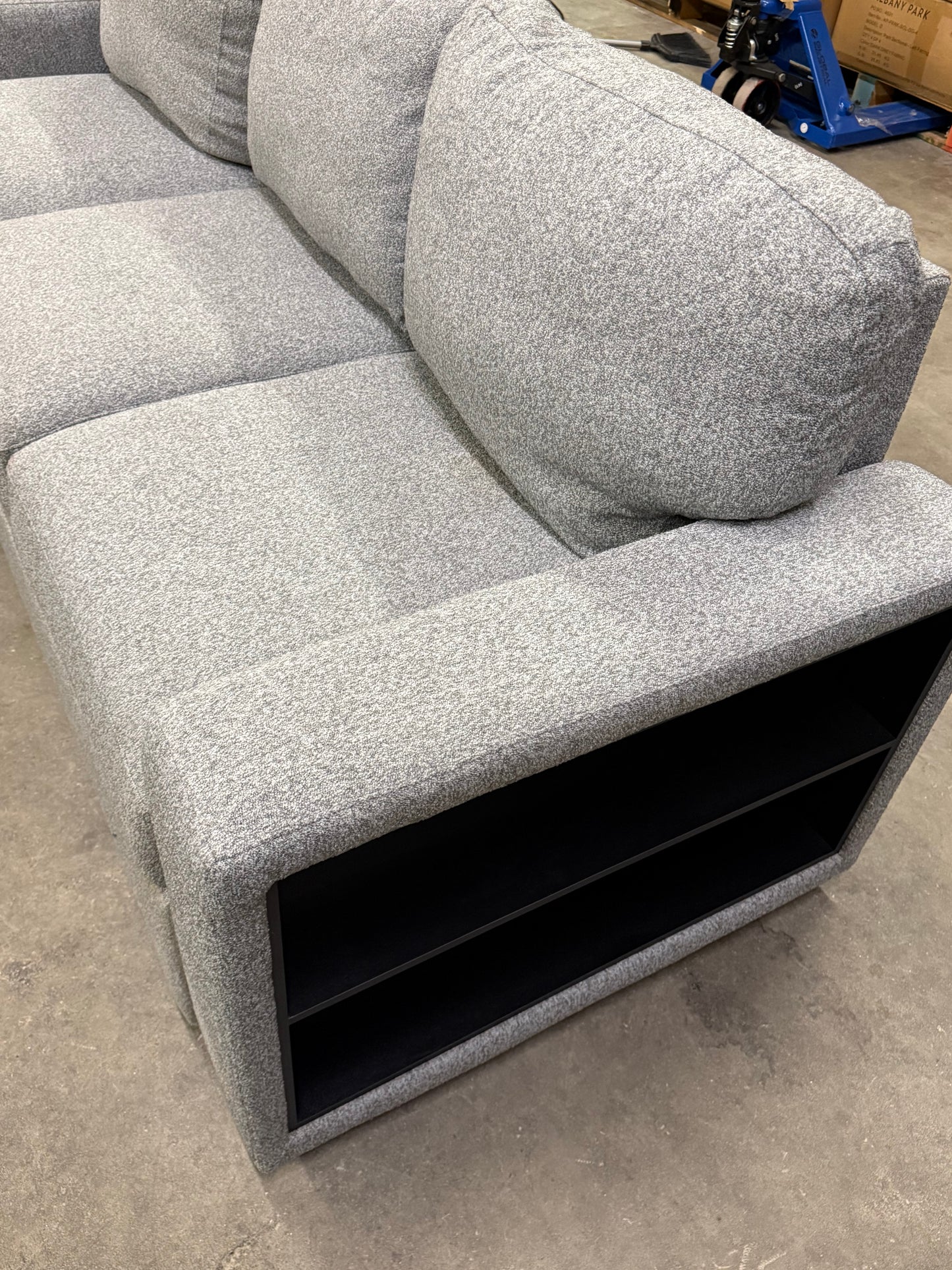 *Free Delivery* Retailer Return, Like-New Liquidation Sectional with Bed and USB