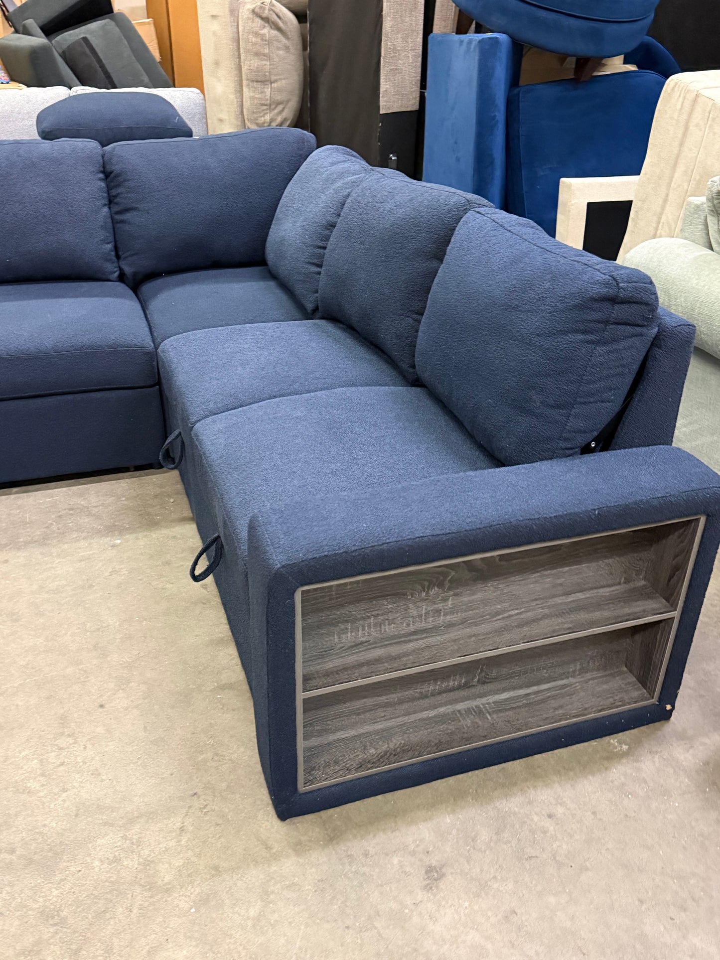 *Free Delivery* Retailer Return, Like-New Liquidation Sectional with Bed and USB and Storage