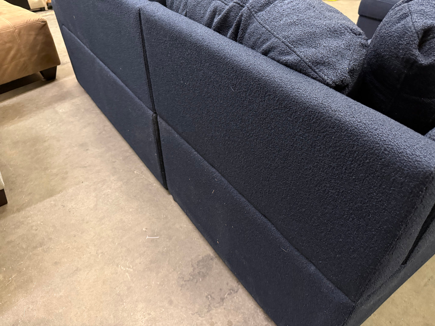 *Free Delivery* Retailer Return, Like-New Liquidation Sectional with Bed and USB and Storage