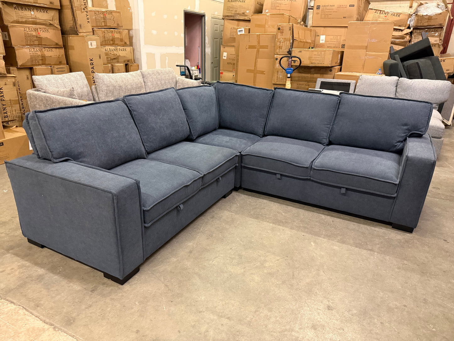 *Free Delivery* Retailer Return, Like-New Liquidation Sectional with Bed Conversion and Storage