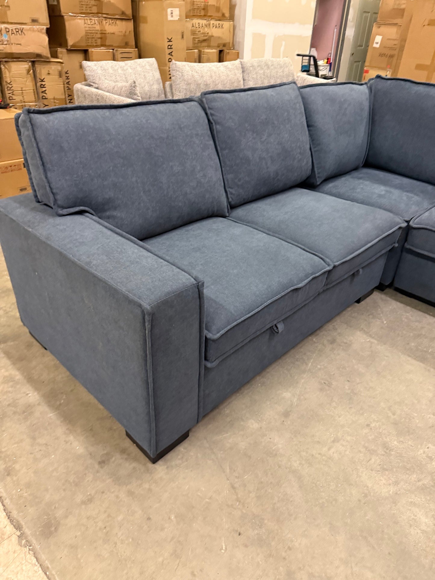 *Free Delivery* Retailer Return, Like-New Liquidation Sectional with Bed Conversion and Storage