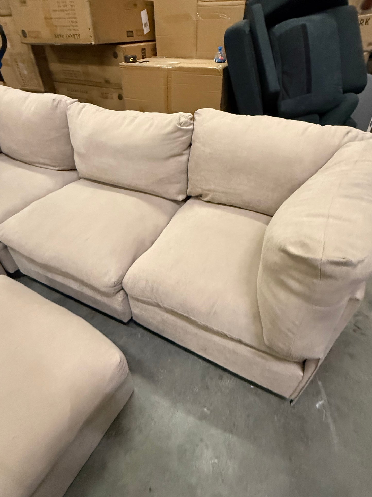 *Free Delivery* Great Condition Beige Modular Cloud Couch 6 Pieces