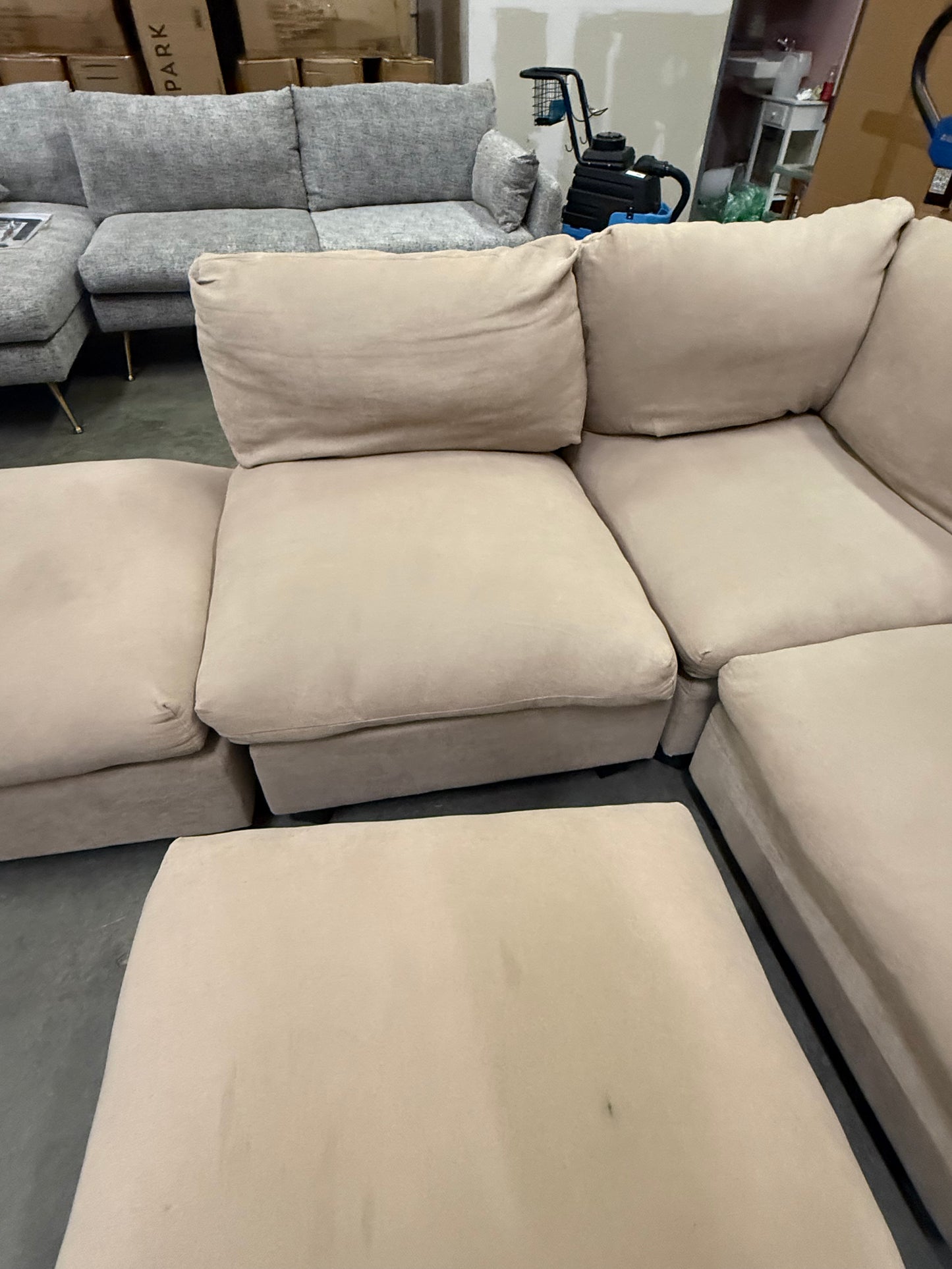 *Free Delivery* Great Condition Beige Modular Cloud Couch 6 Pieces