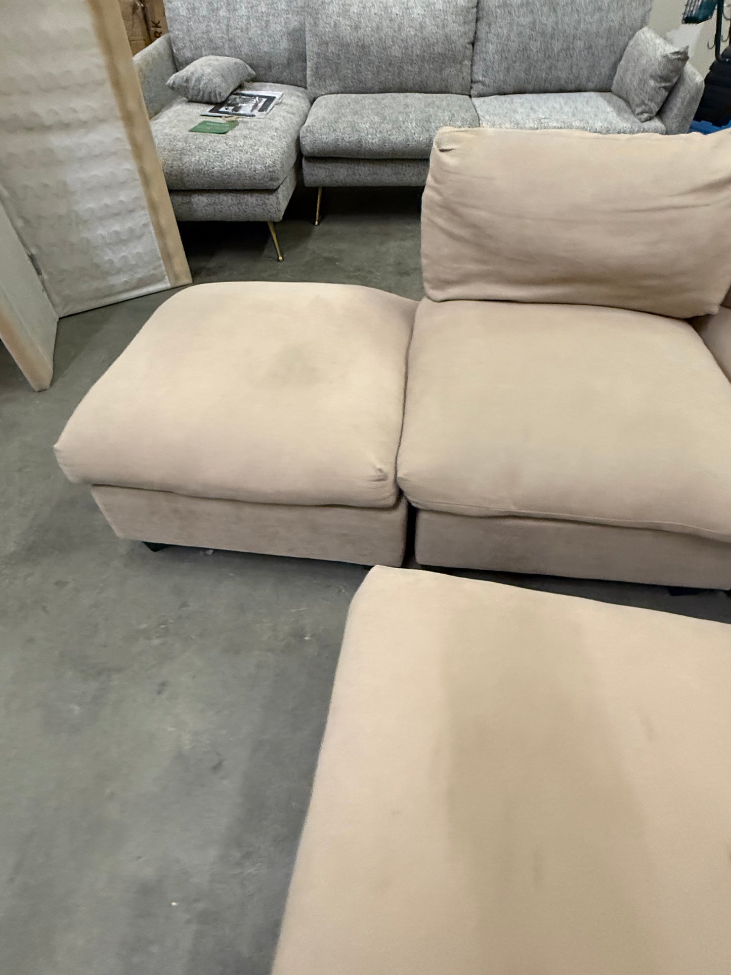 *Free Delivery* Great Condition Beige Modular Cloud Couch 6 Pieces