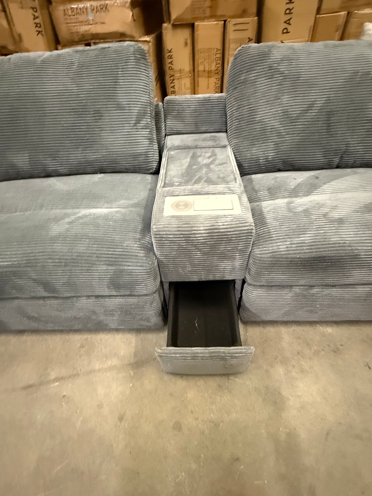 *Free Delivery* Retailer Return, Like-New Liquidation Sectional with Bed Conversion and Storage