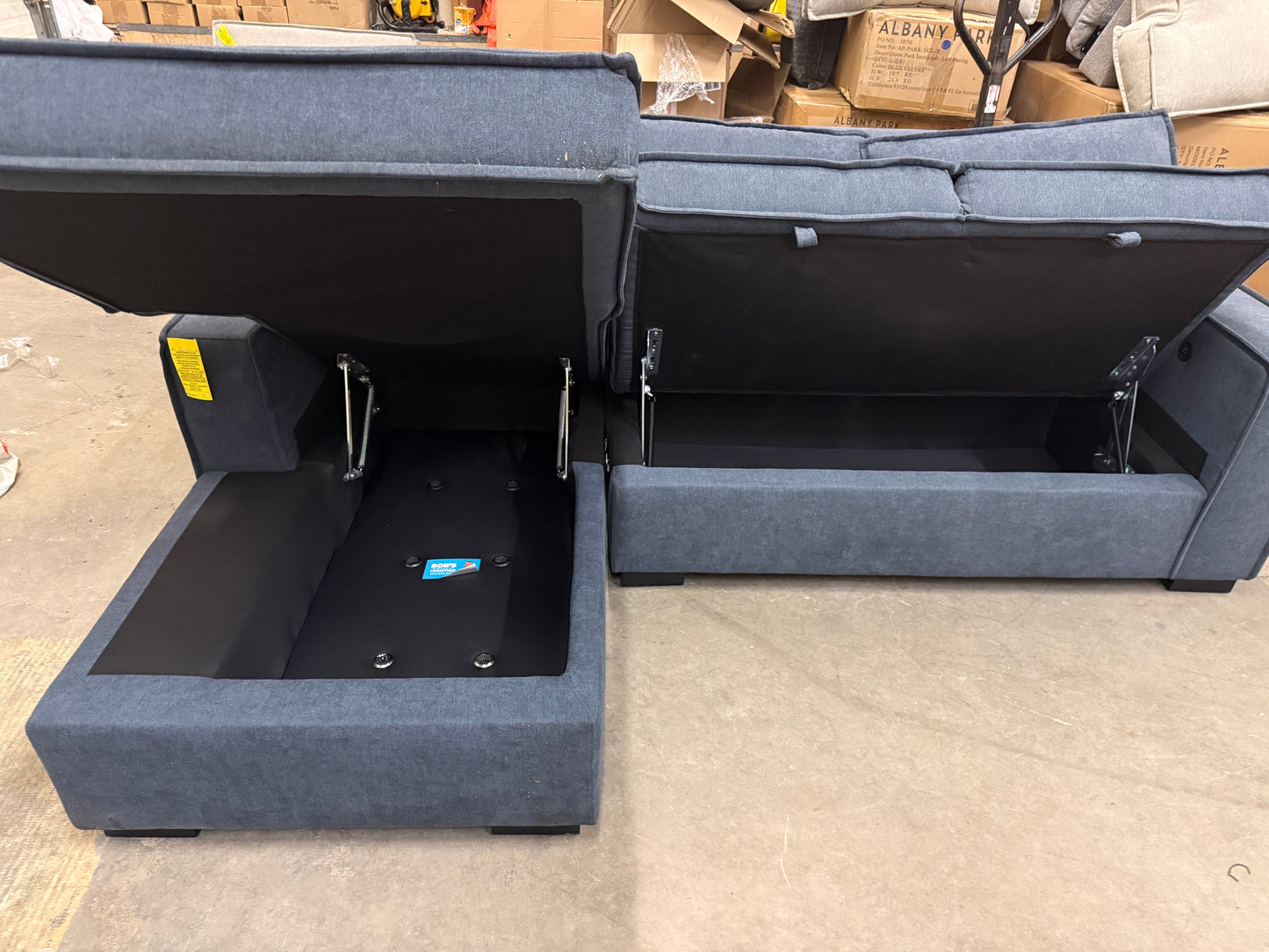 *Free Delivery* Retailer Return, Like-New Liquidation Sectional with Storage and USB