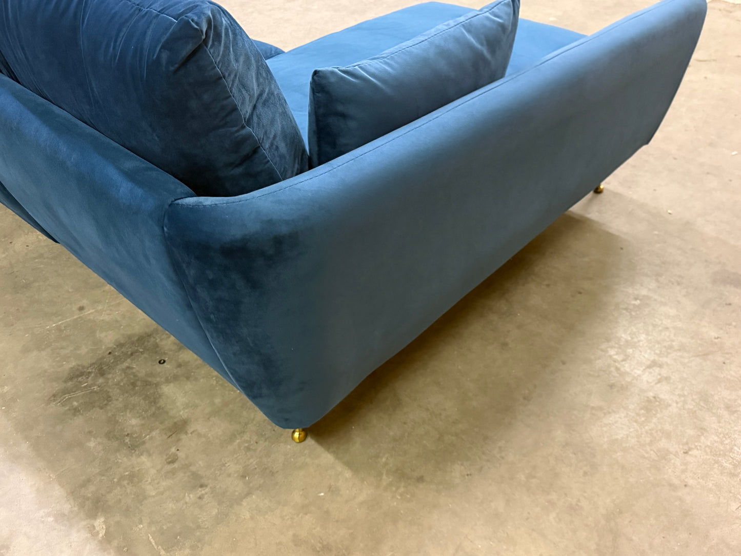 *Free Delivery* Brand New Albany Park "Park" Sectional Blue Left Arm Facing