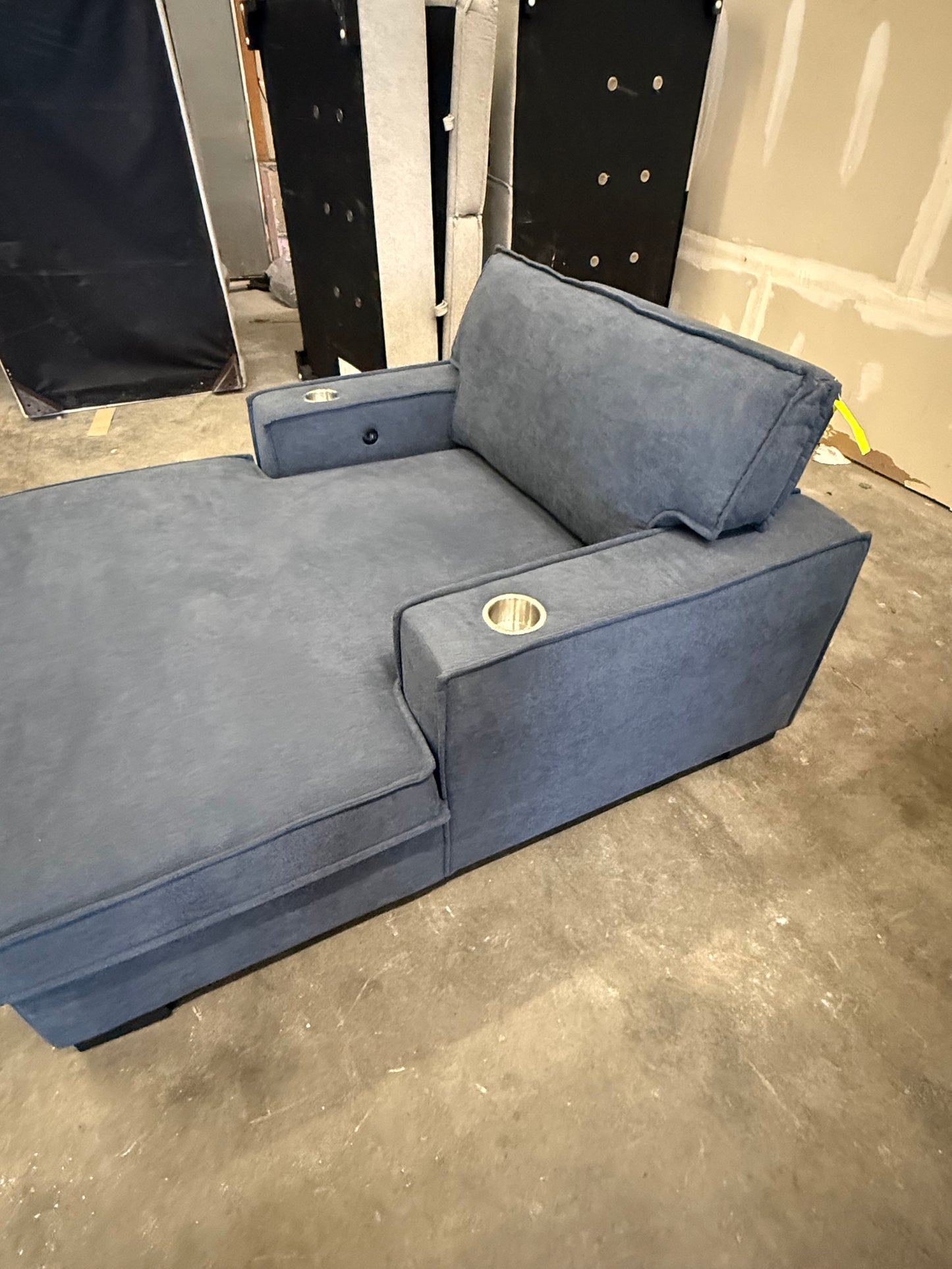 *Free Delivery* Retailer Return, Like-New Liquidation - PlayMax Chaise Chair w USB RECLINES