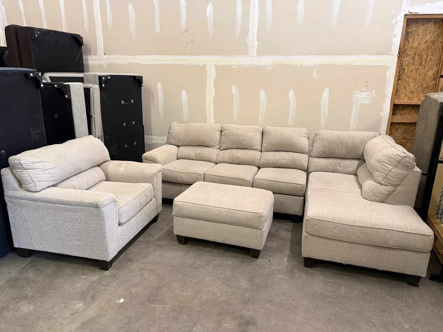 *Free Delivery* Complete Livingroom Set - Matching Sectional, Ottoman w Storage, and Chair