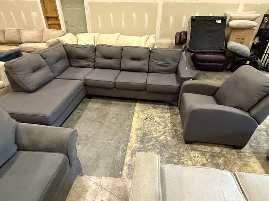 *Free Delivery* Great Condition Sectional Couch with Matching Recliner